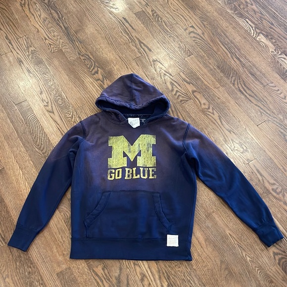💕HP💕Retro Brand Michigan vintage hoodie - Picture 2 of 12